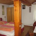 Penzión pre hostí Zavada