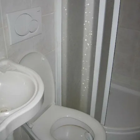 Zavada Penzión pre hostí 3*